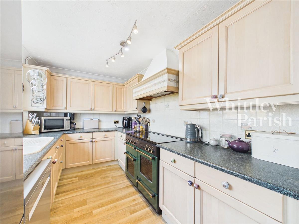 Property Image 3d400d3d-9da8-4393-9764-cecfe402b9e3
