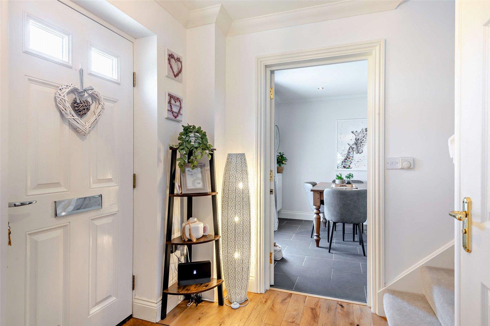 Property Image 3d6f7a8a-2944-4567-8943-37e5a92766f2