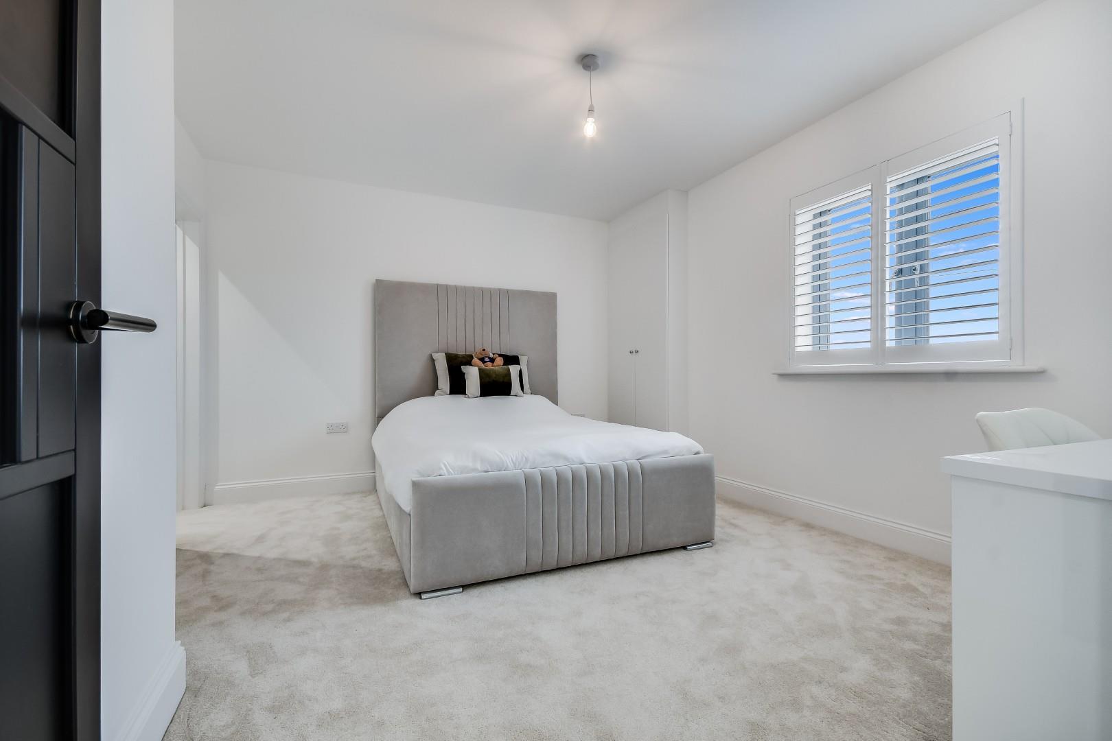 Property Image 3d713608-f473-482d-b9d1-5226adb7c37d