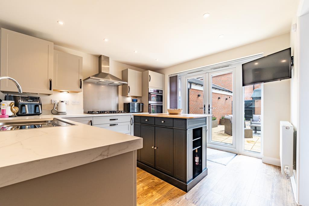 Property Image 3d7148f9-cc8f-448e-a6f0-3cb00a30f940