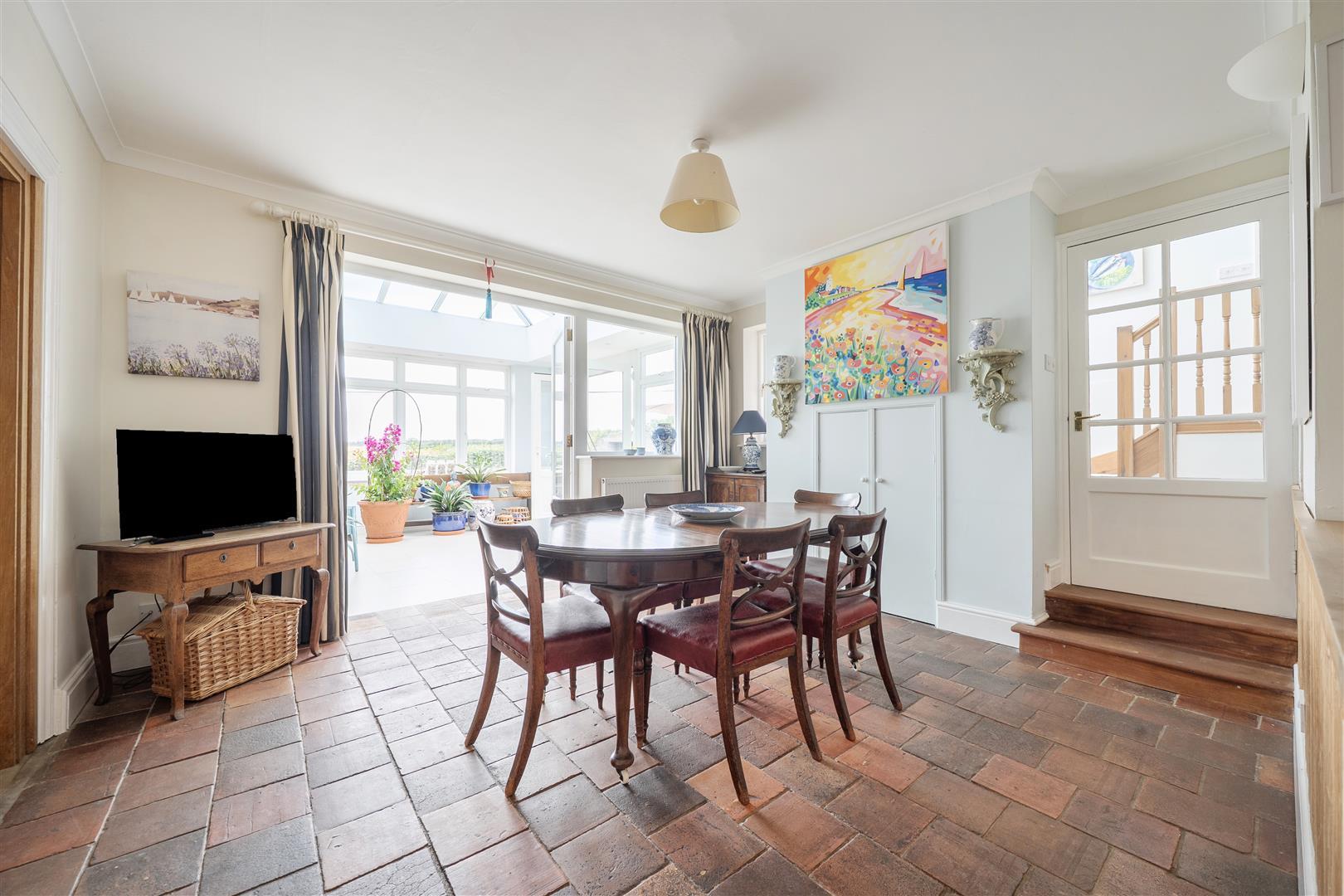 Property Image 3d926634-9d0d-4e56-955a-a3e765efc533