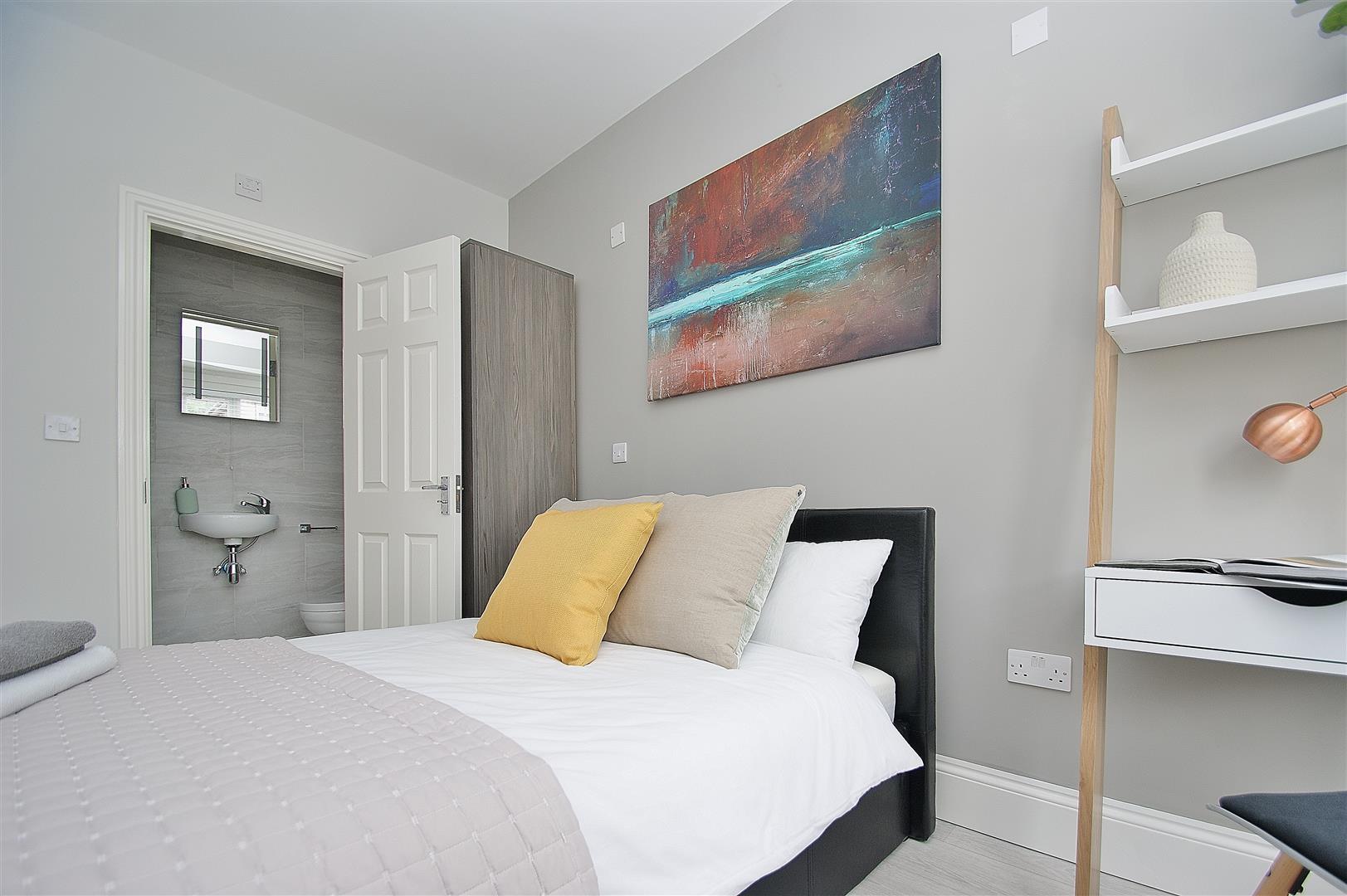 Property Image 3d96671f-9cc4-4701-8ffd-7a7df4099af0