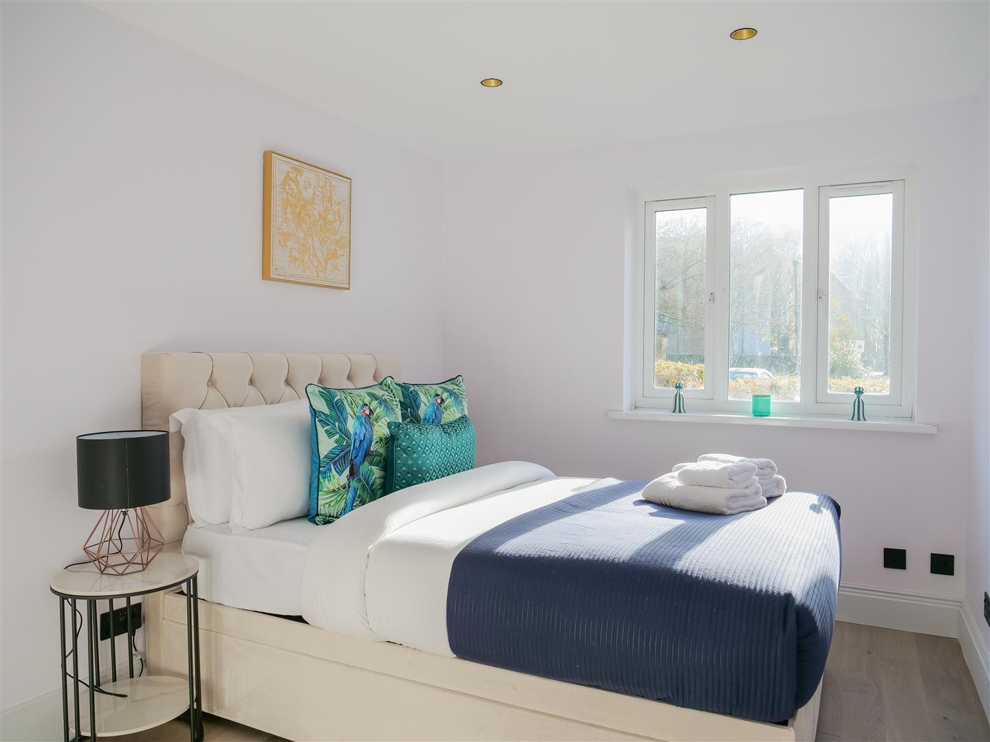 Property Image 3d995d7d-c77c-476c-8c00-1cd0b1c60552