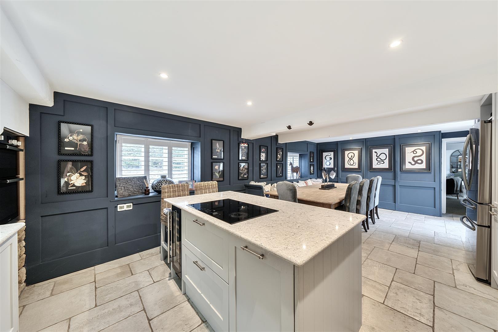 Property Image 3da0ec92-cb98-445b-8f2c-a64b6b1f5d16