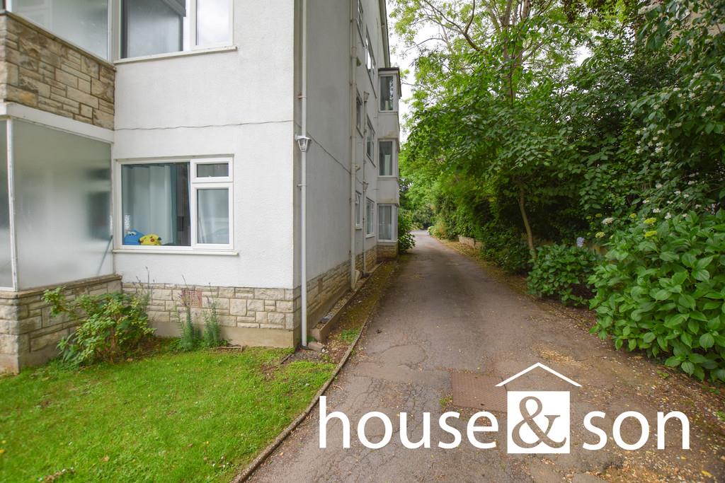 Property Image 3da40c3c-1a64-4bf4-8e66-e7bc1d1f9d76