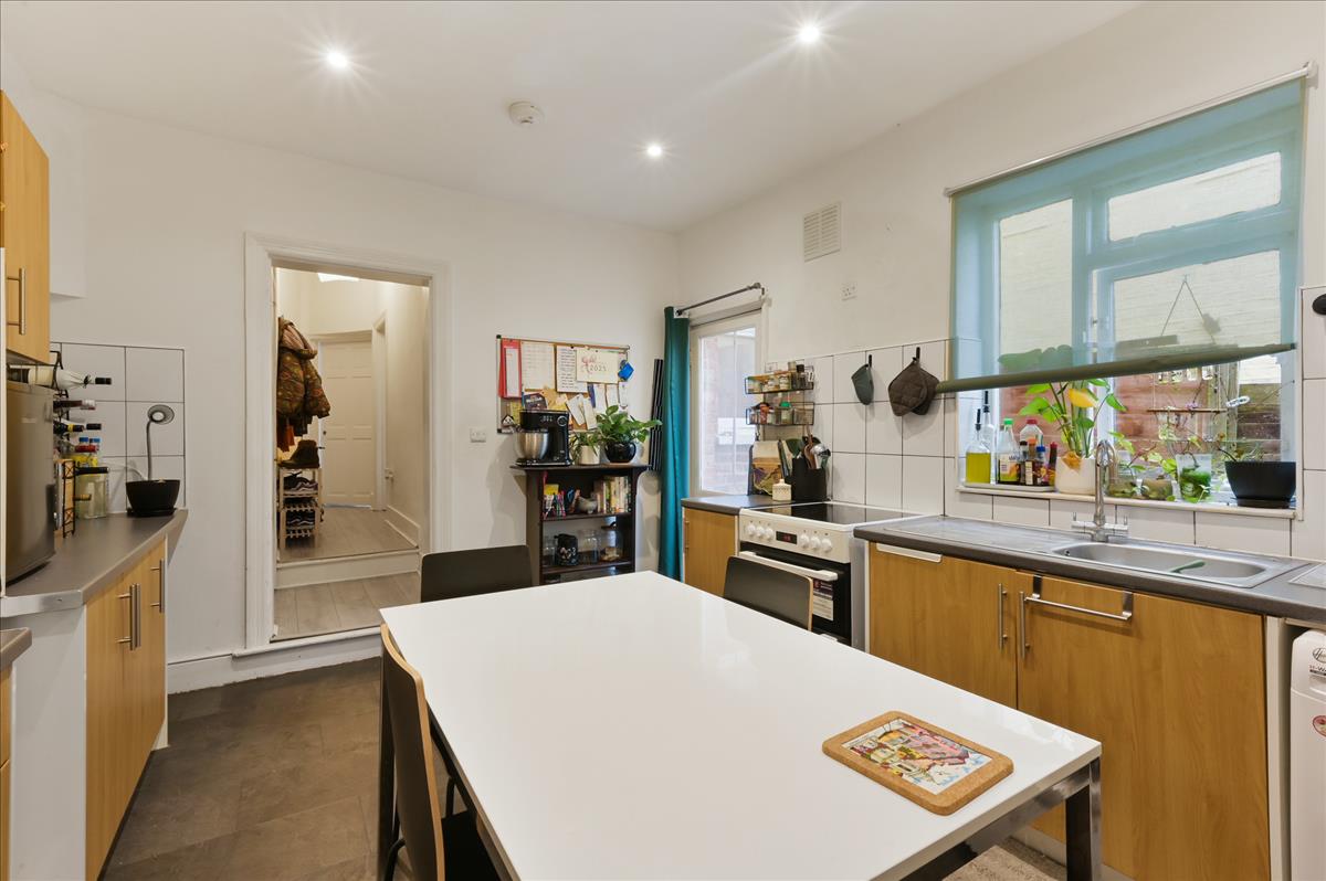 Property Image 3daf9b49-900b-4819-bc41-f74185594509