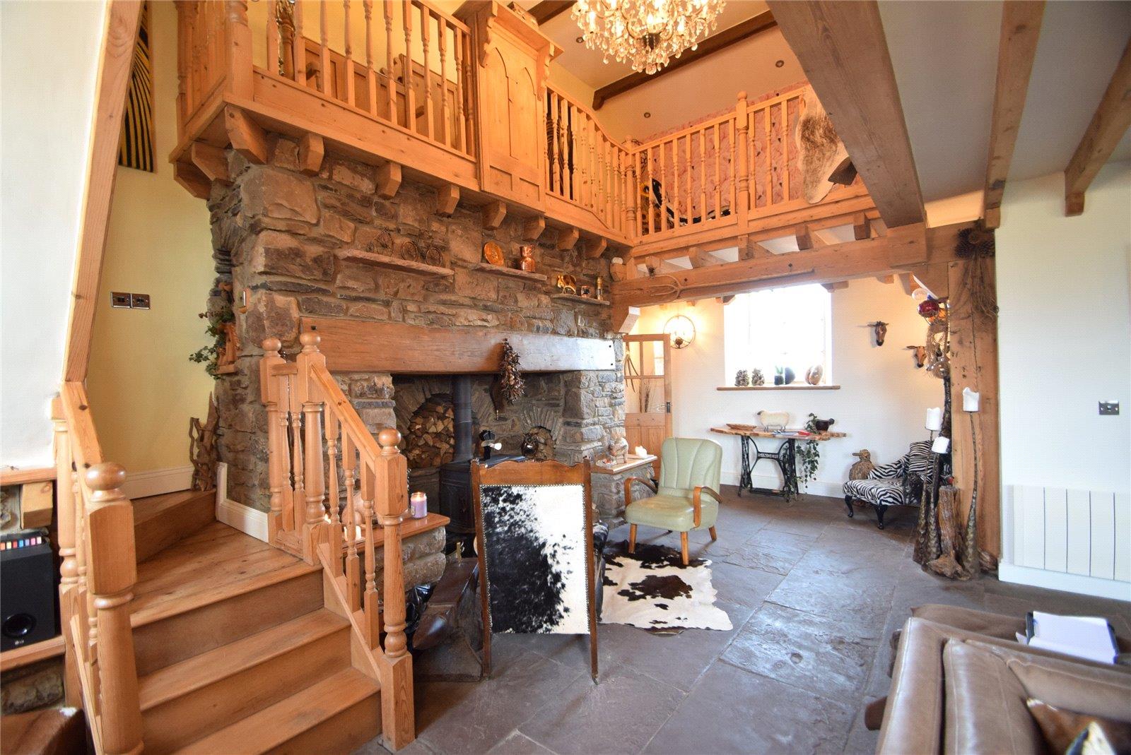 Property Image 3db742d4-b6fa-48ad-83e2-cbaad2150f66