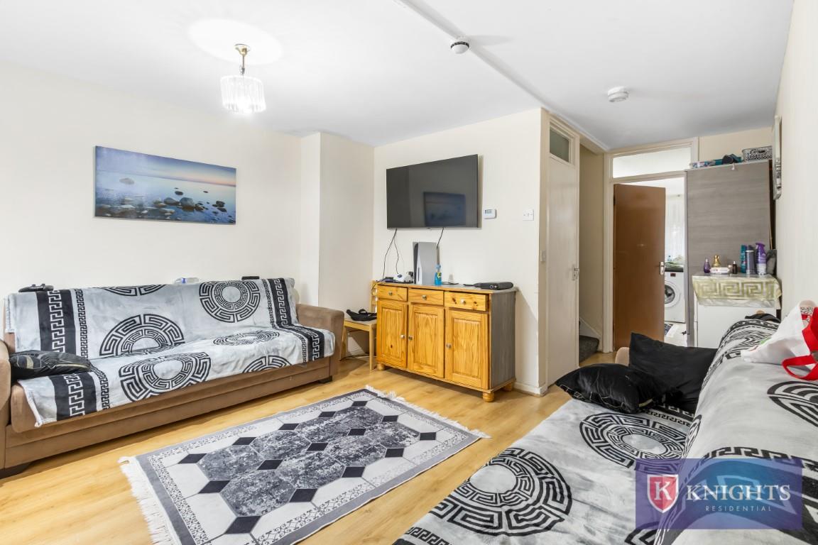 Property Image 3dd31d08-f1c7-4ddd-868f-2f5588664e6a