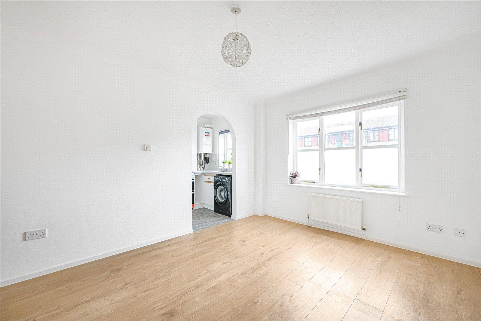 Property Image 3df2ba14-357b-452f-965a-5100b692eb67