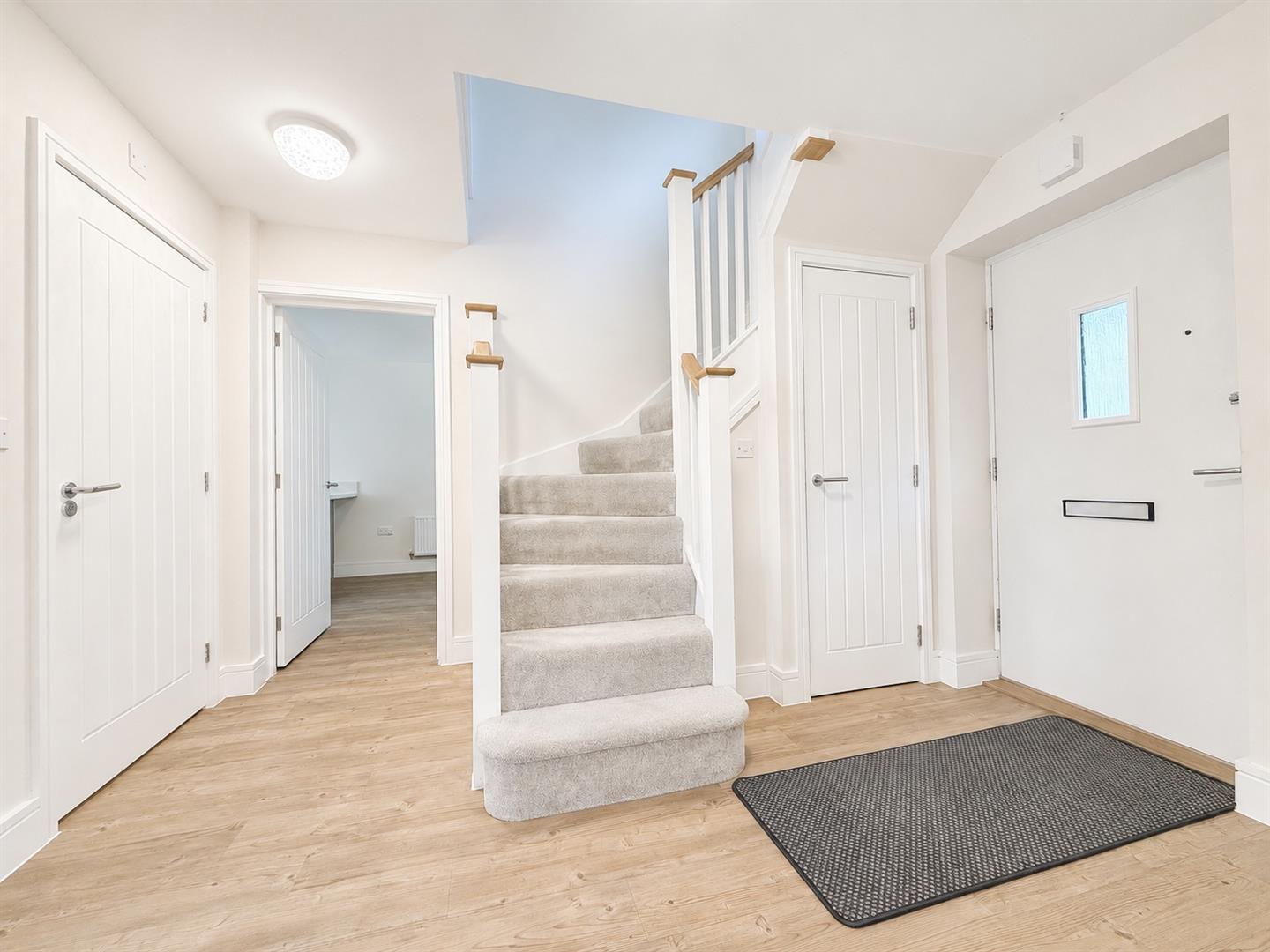 Property Image 3dfc6f2e-5743-4740-8dab-393705d16095