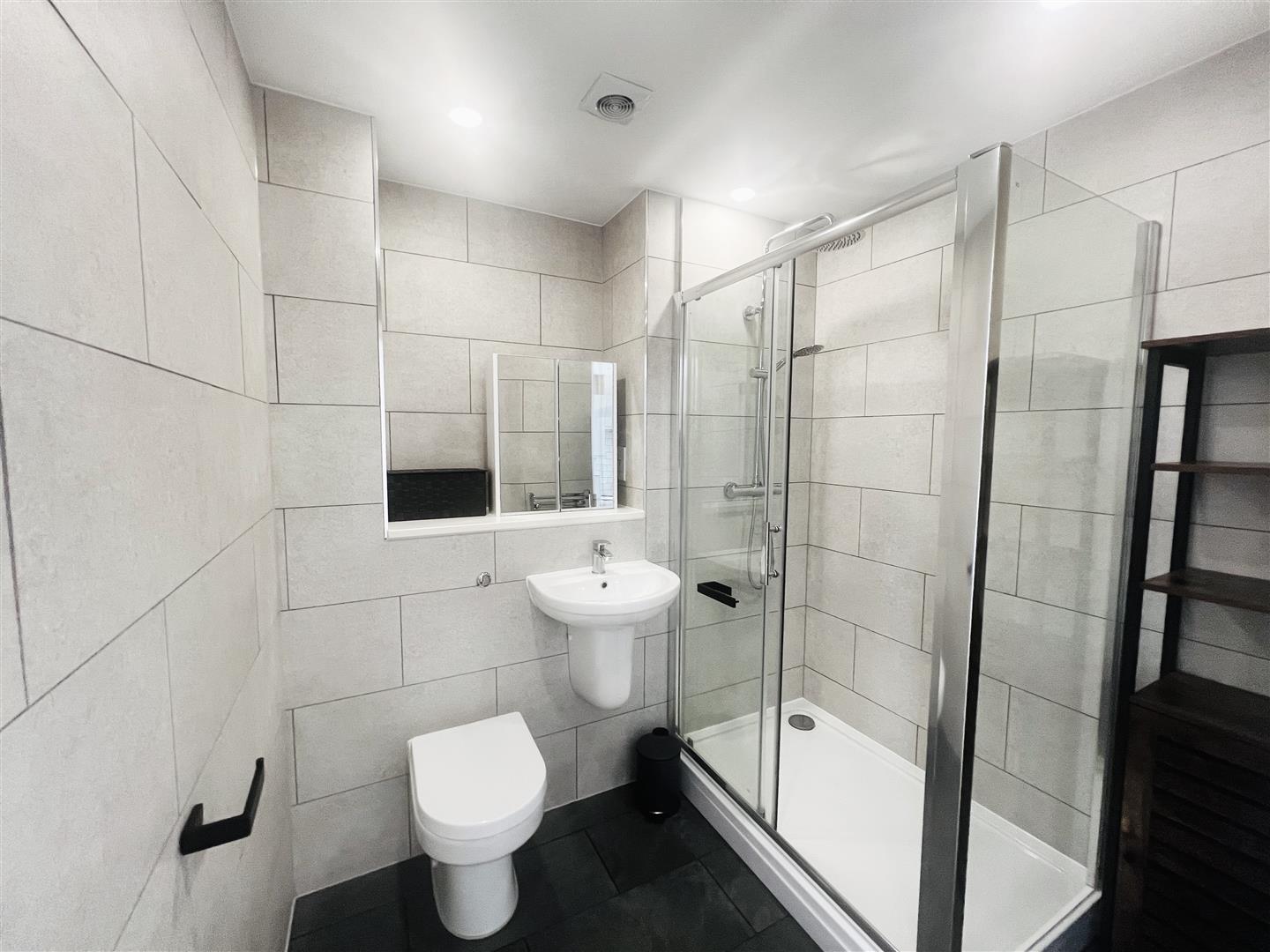 Property Image 3dfe19f5-c225-4ef3-8f7f-16977c1930cb