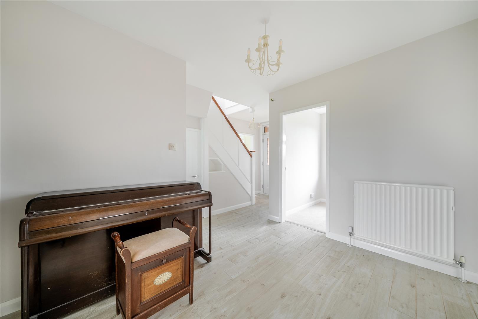 Property Image 3e060235-fbe3-471b-abb9-267fd9bd5553