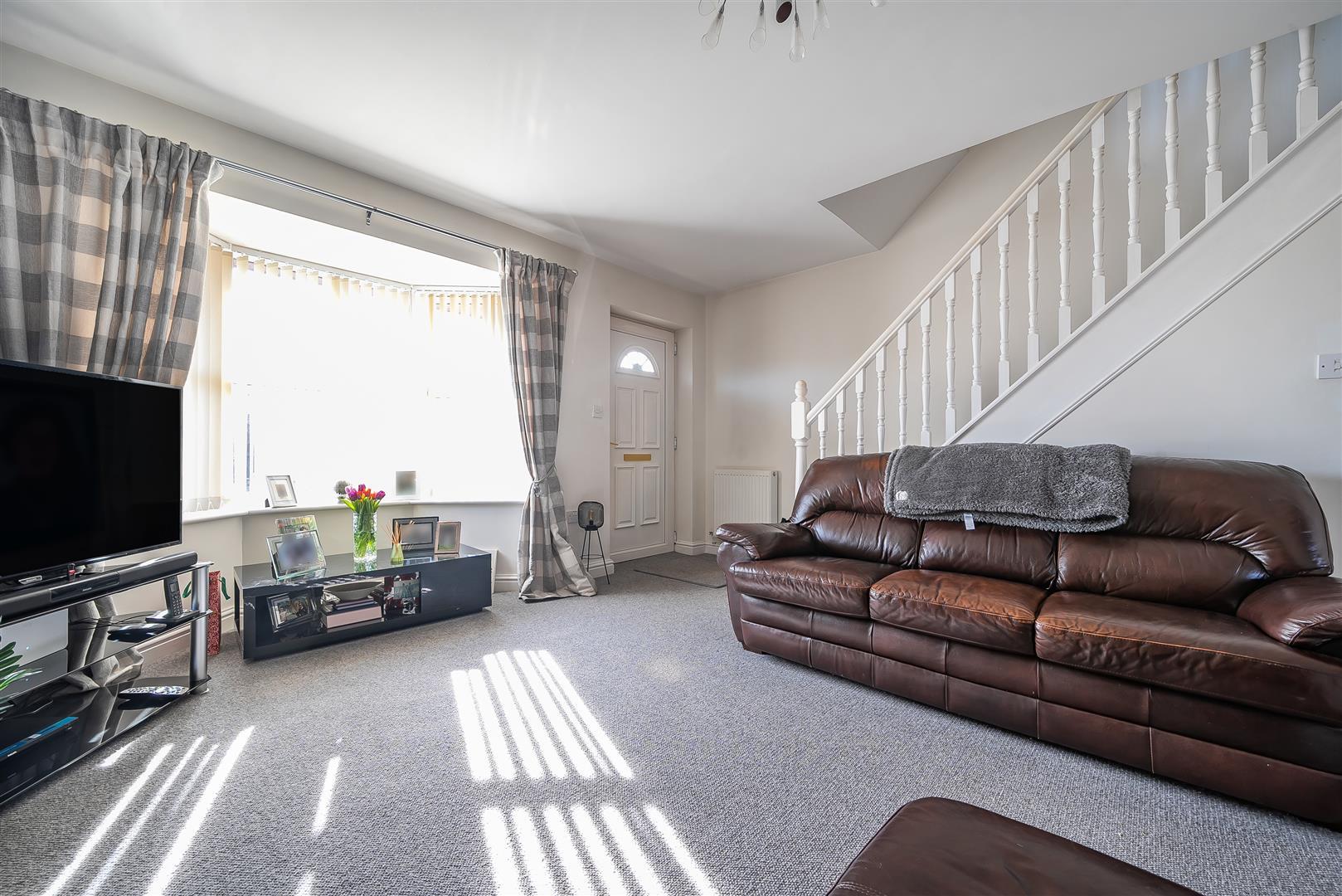 Property Image 3e26f304-de70-4b06-8d74-5441912e9d29