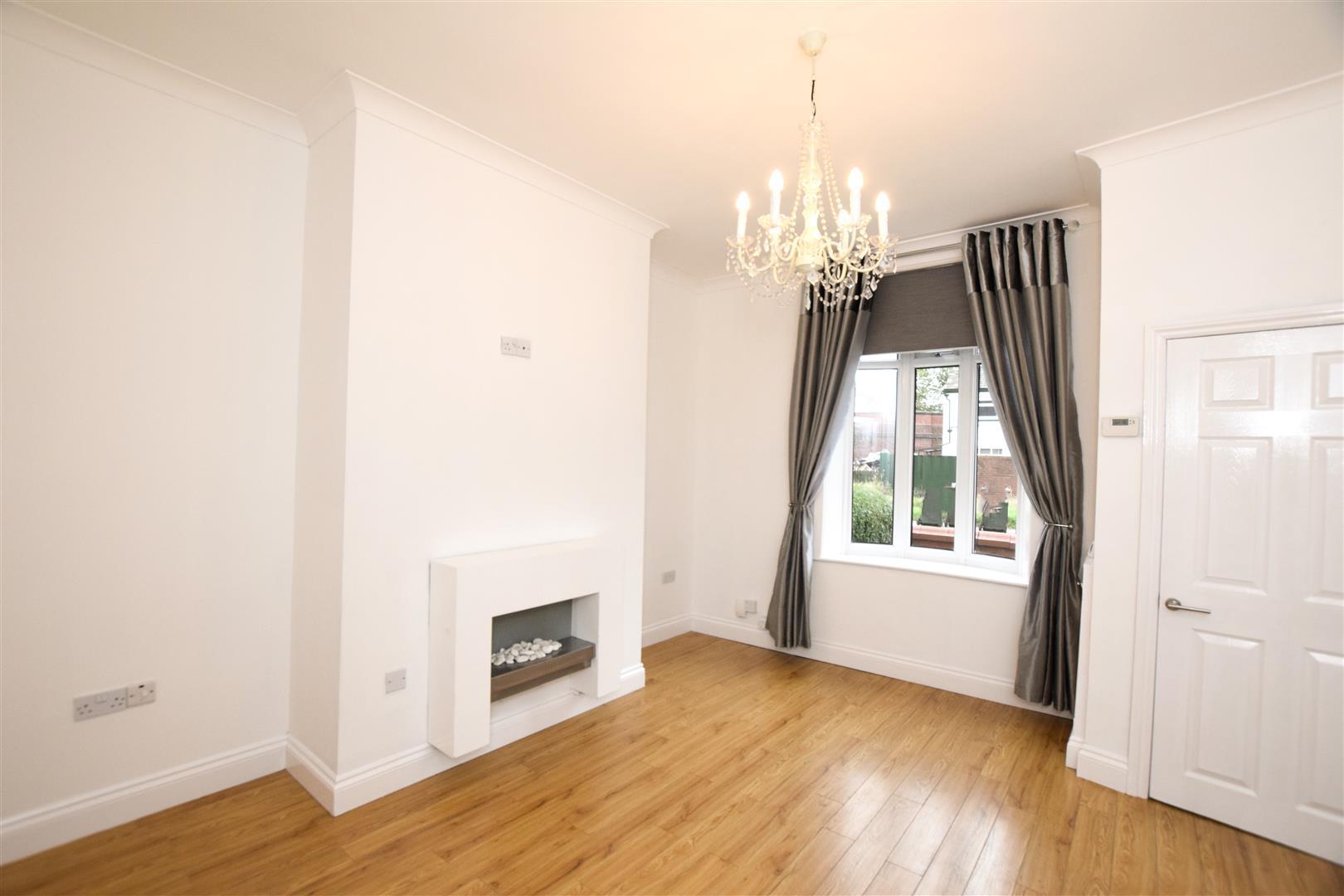 Property Image 3e281a9c-6827-420b-85b6-83d8cb69b967