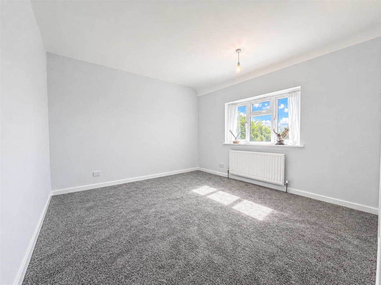 Property Image 3e2d8d09-c5da-45e8-8c54-3db0523f58f6