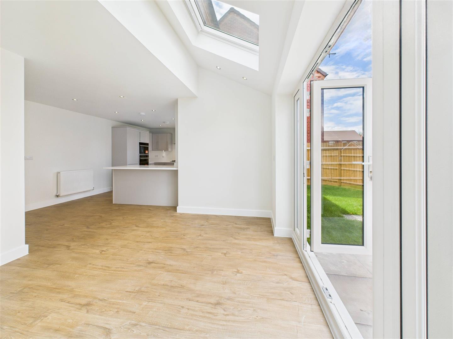 Property Image 3e40e9eb-00e0-49de-9008-7744bed5ff53