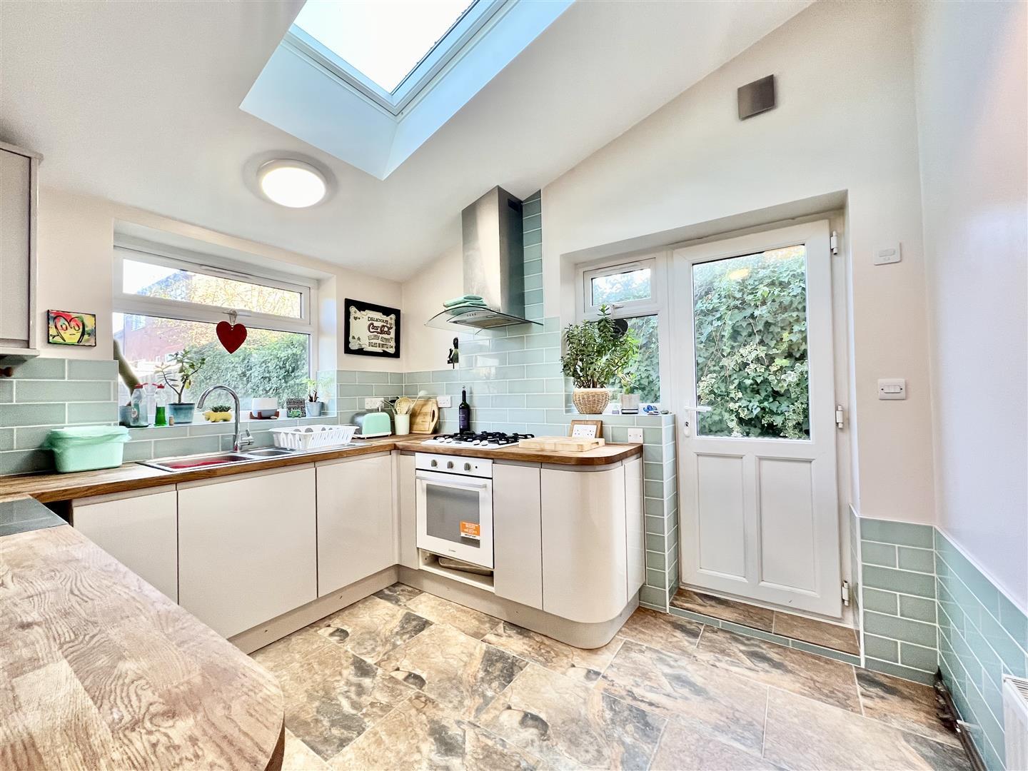 Property Image 3e50963a-420f-4589-827e-37d5a0d7818d