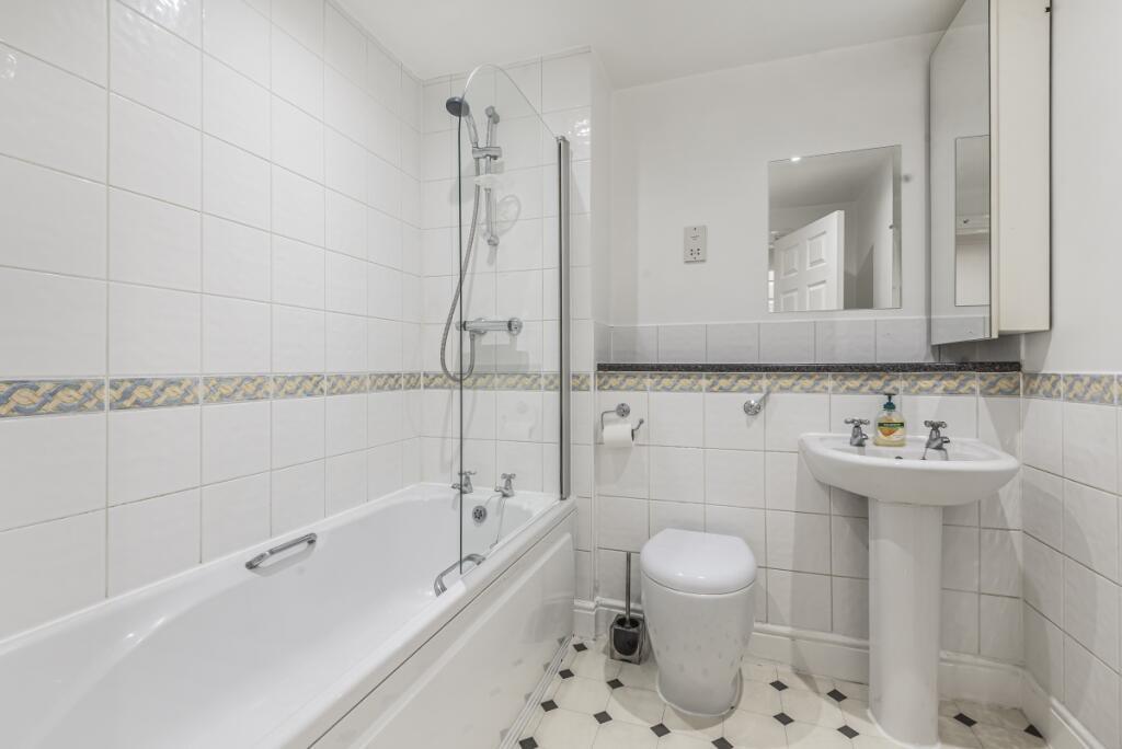 Property Image 3e70295f-e8d2-41bd-bdcf-c8565075c8a4