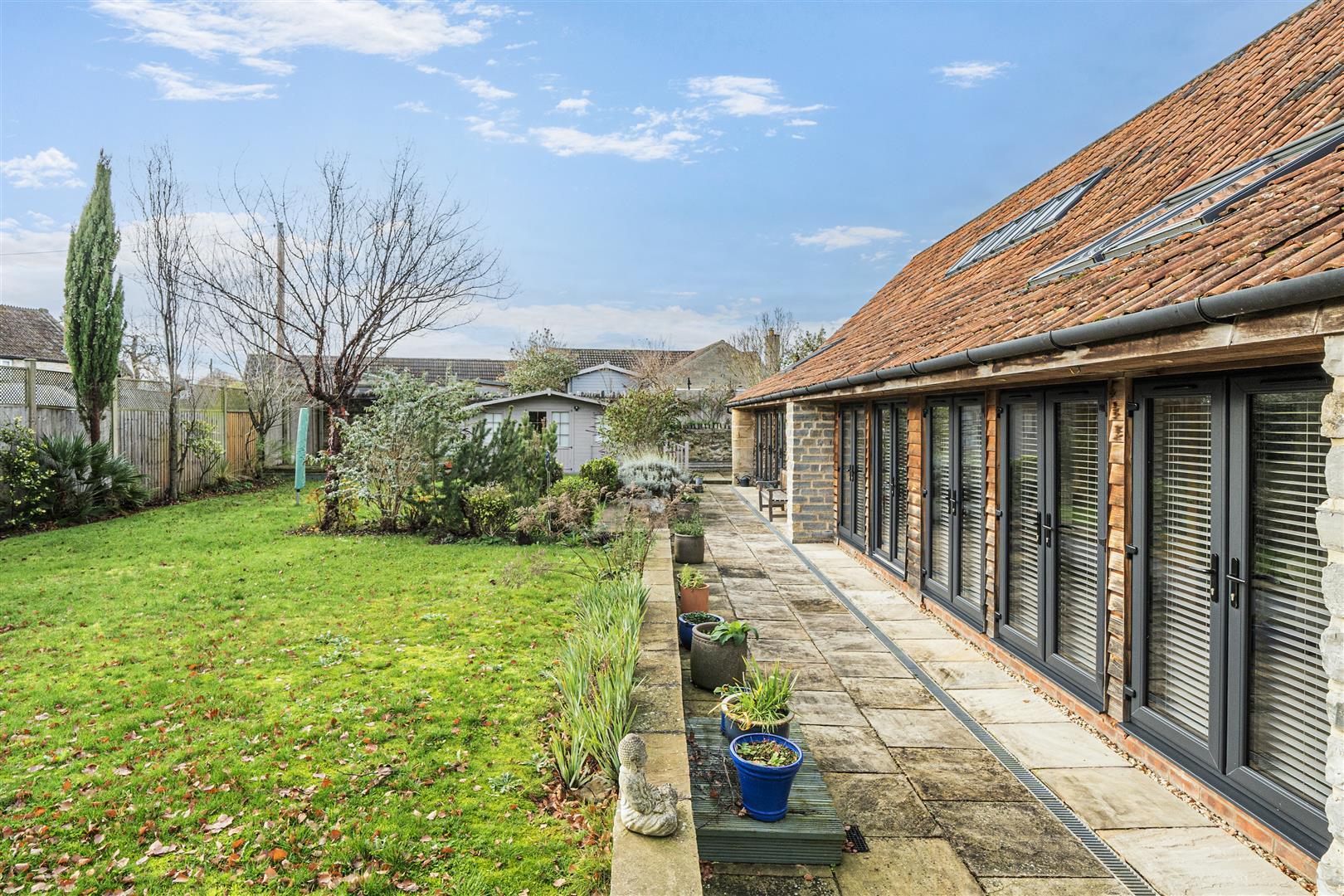 Property Image 3e708ee9-b99a-4720-8a56-2c5c9c592f67