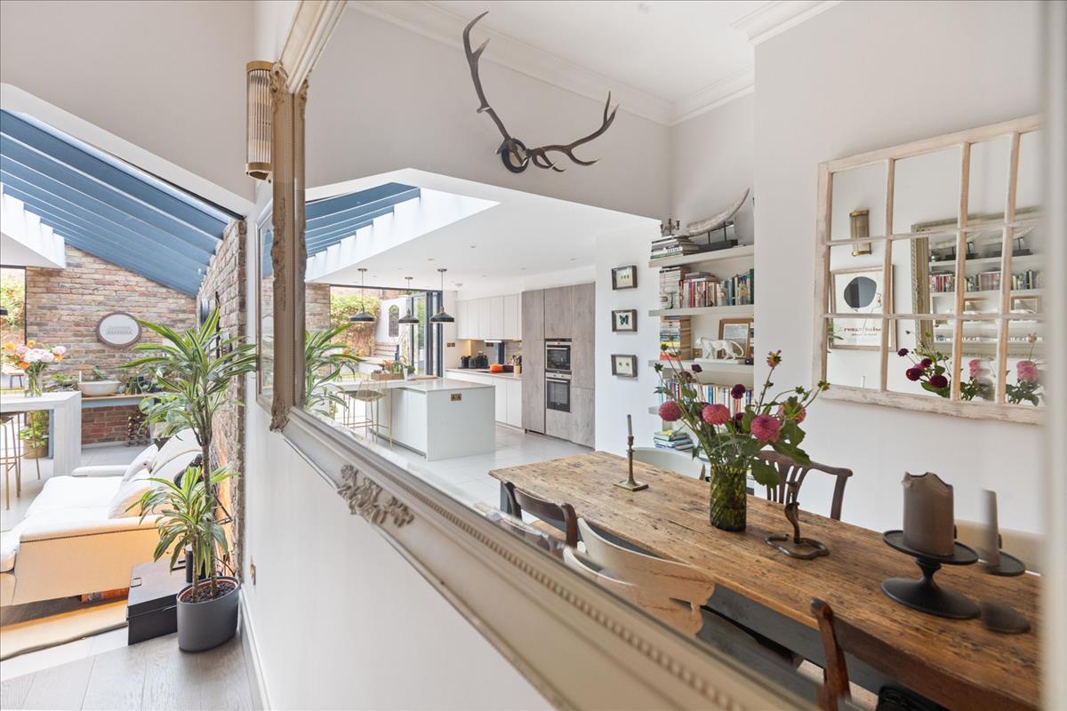 Property Image 3e771537-b740-483c-8e52-ea30b387b899