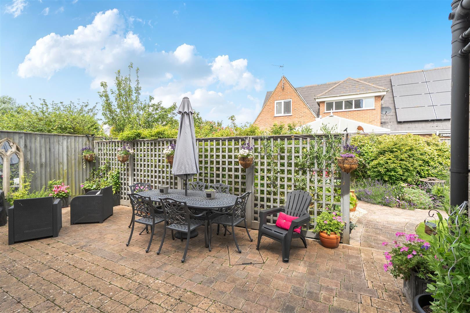 Property Image 3e8287f1-c677-478b-9b37-905aec579d20