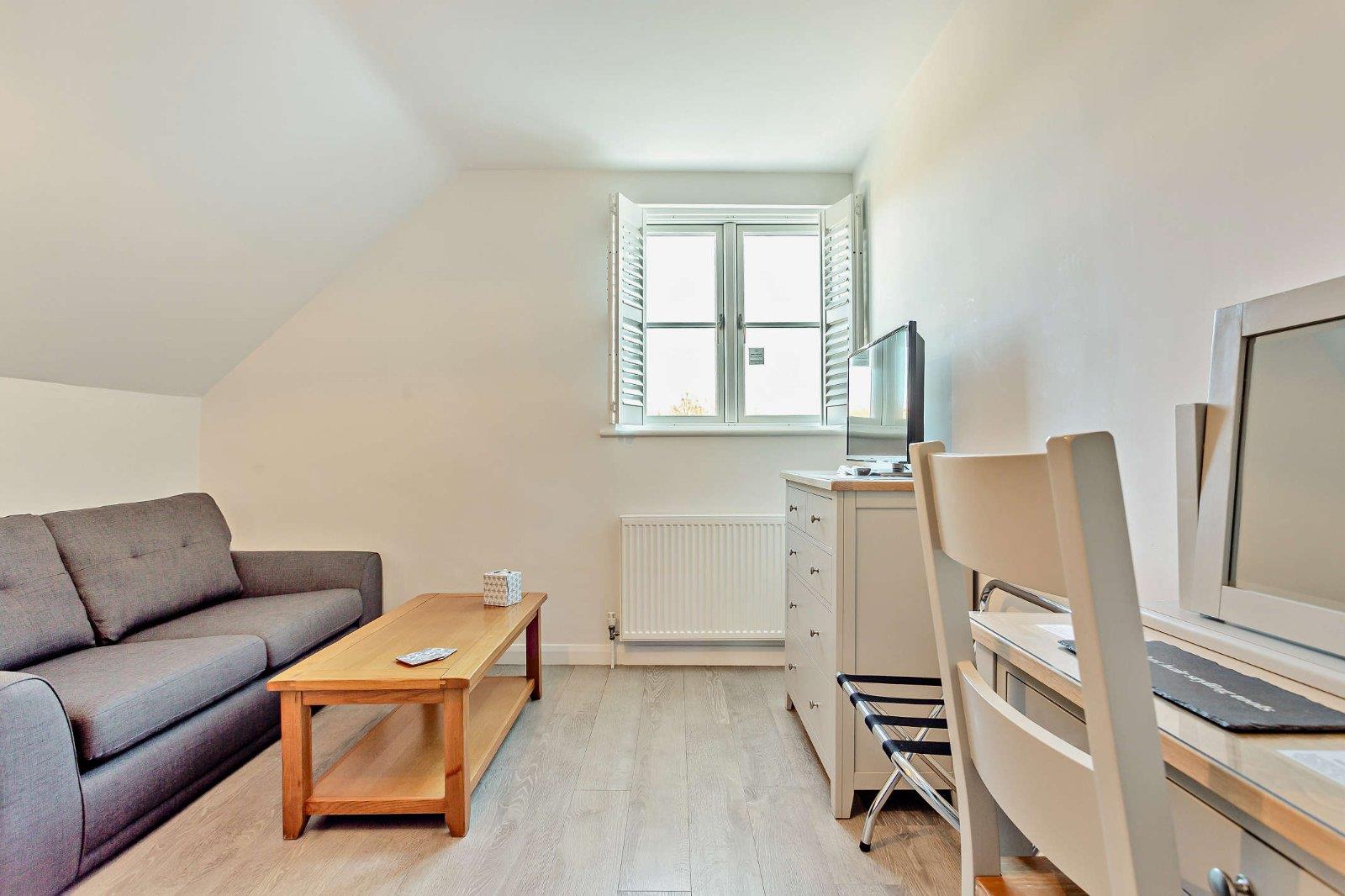 Property Image 3e9a7826-3b96-4df9-8f88-1c26e6372b32