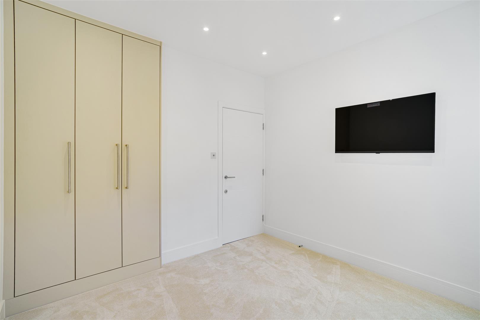Property Image 3ea5d78a-9575-496a-8059-76577a361cd9