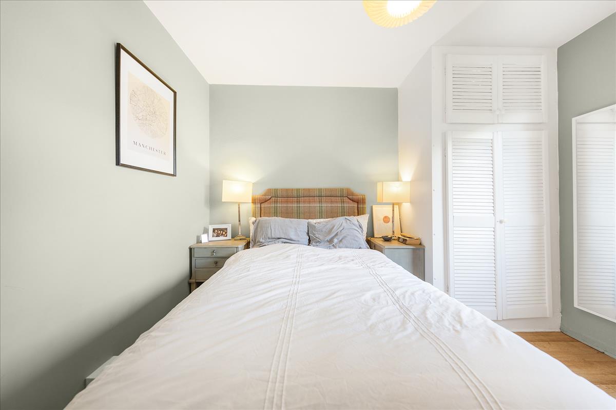Property Image 3eb2d8b3-78ef-4930-9cd8-01373694f951