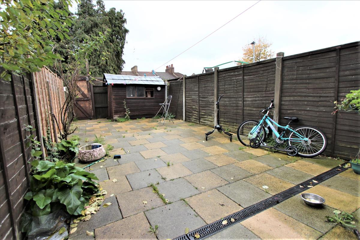 Property Image 3ec6dc77-00a6-456c-97df-b3783d4a5564