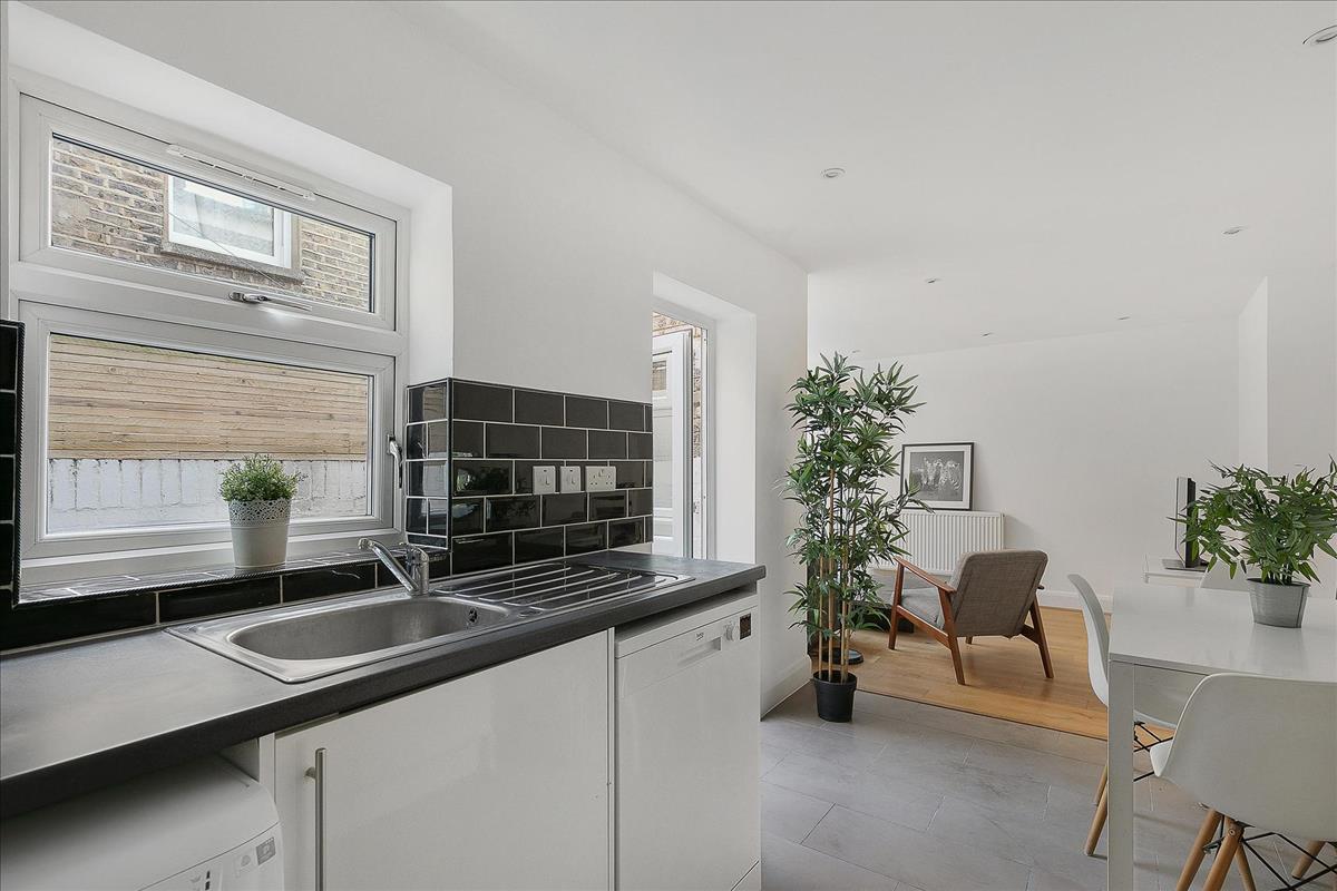Property Image 3ecb6359-cbe9-4555-9805-4a7b86d3e79b
