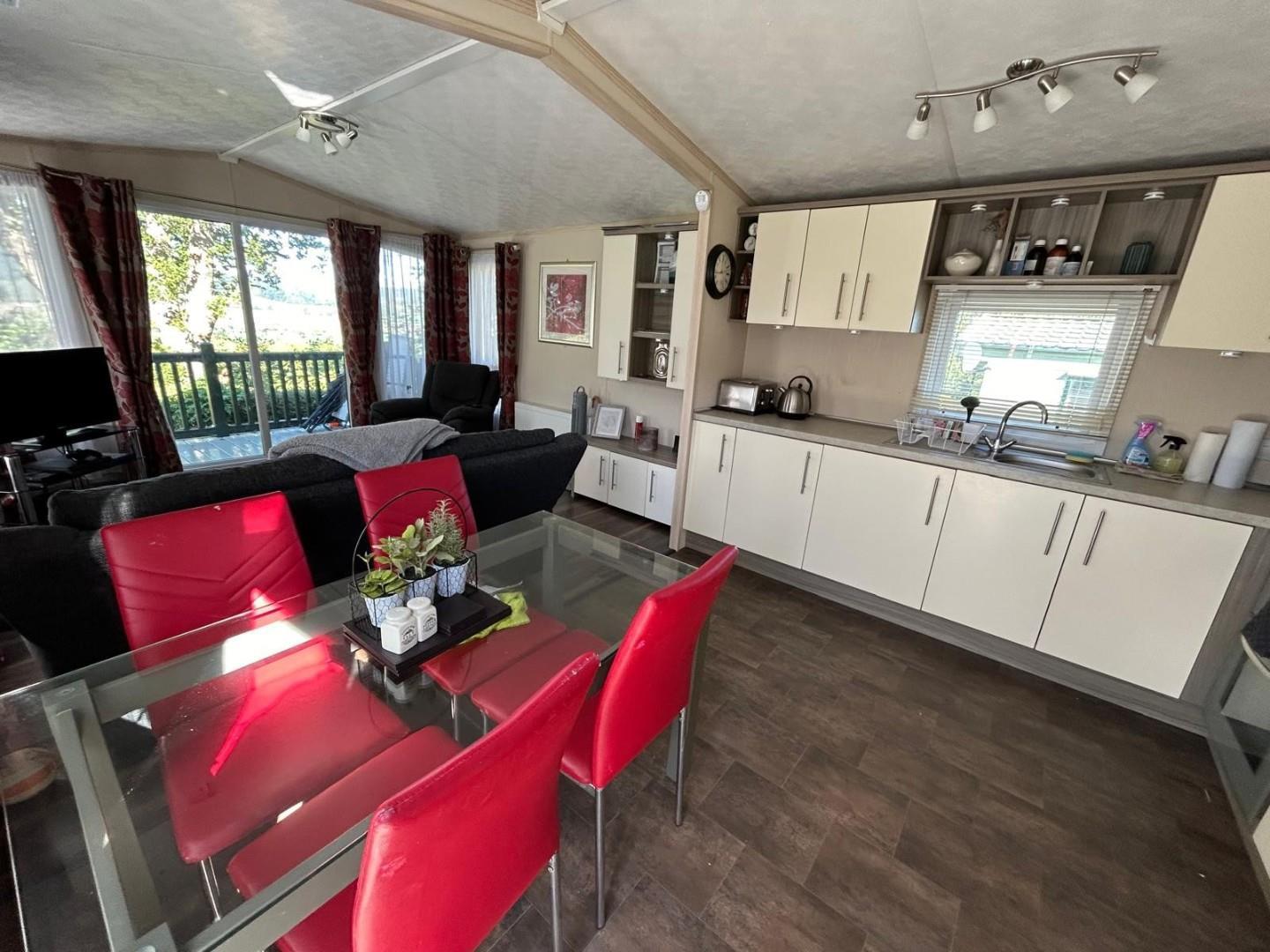 Property Image 3ed90e8d-000c-48d9-9303-f8b88e7c9bea