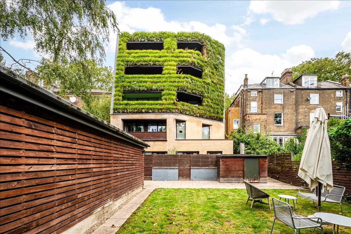 Property Image 3ee2b89a-6dbf-40cd-850e-49392f37dab4