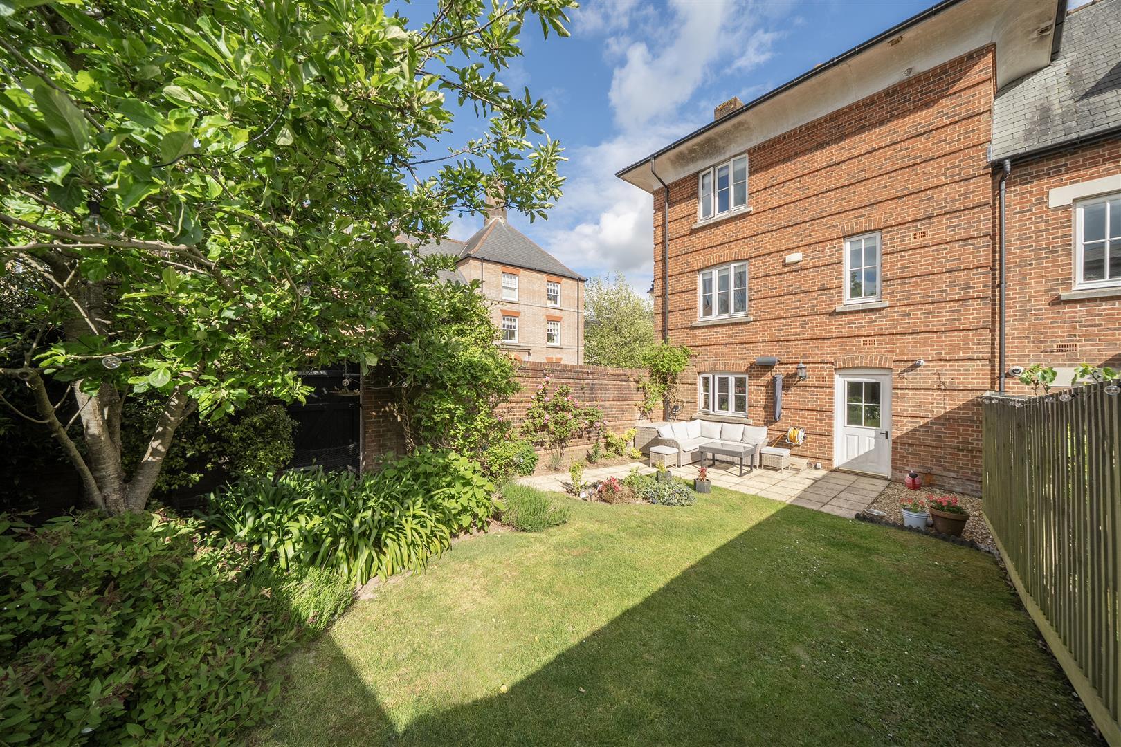Property Image 3eec948f-f746-43f1-b758-b67aeea0926b