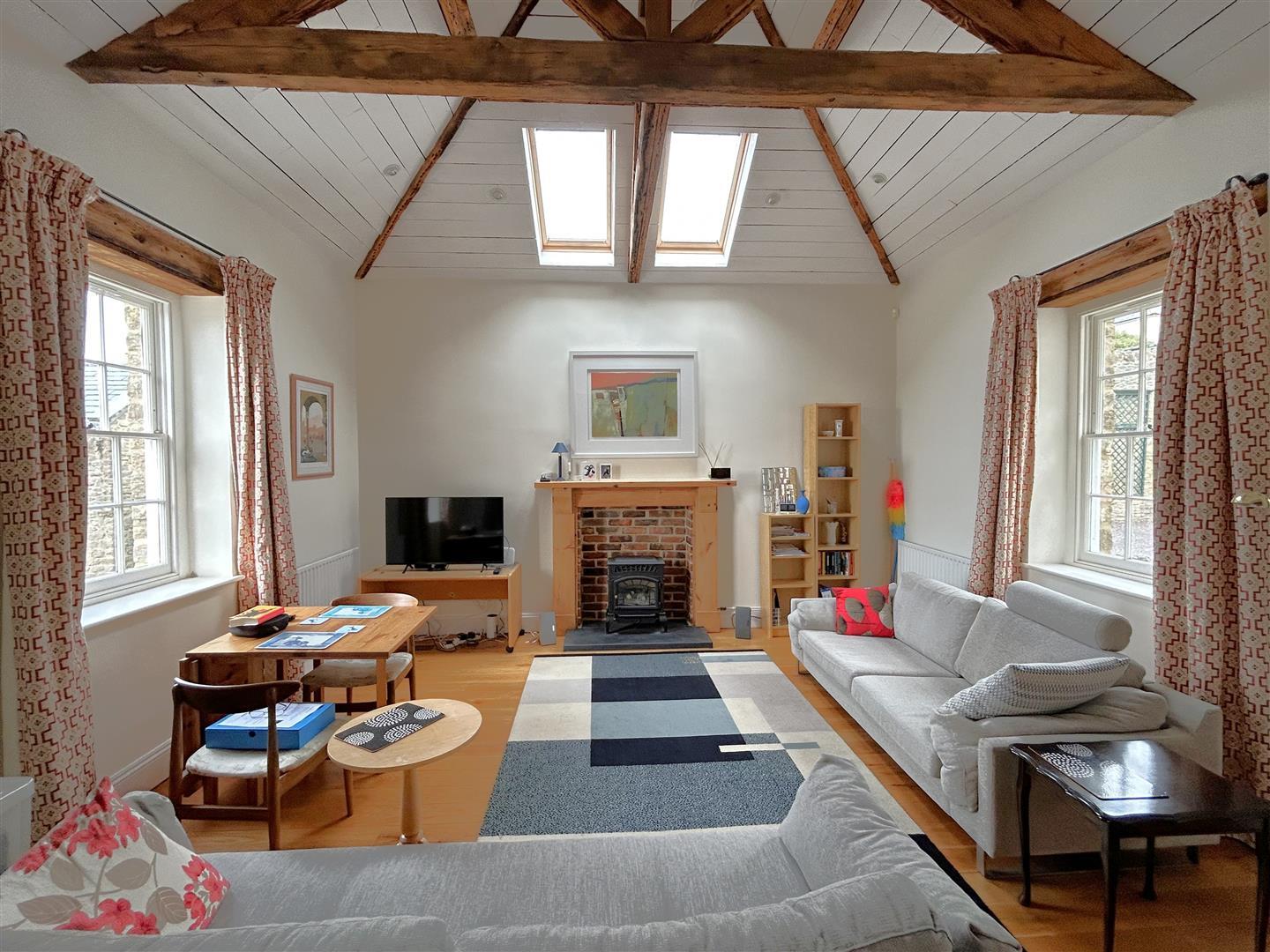 Property Image 3efa2058-4bac-4ffb-9155-395d25c159f3
