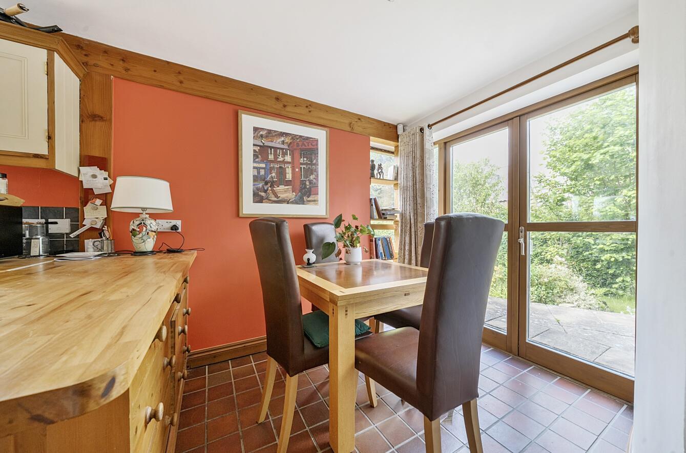 Property Image 3efd896d-f441-4b5b-bb93-dd1d736e312f