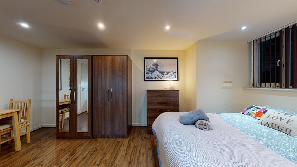 Property Image 3f00eeba-b23d-475f-96db-fb0a9e38e524