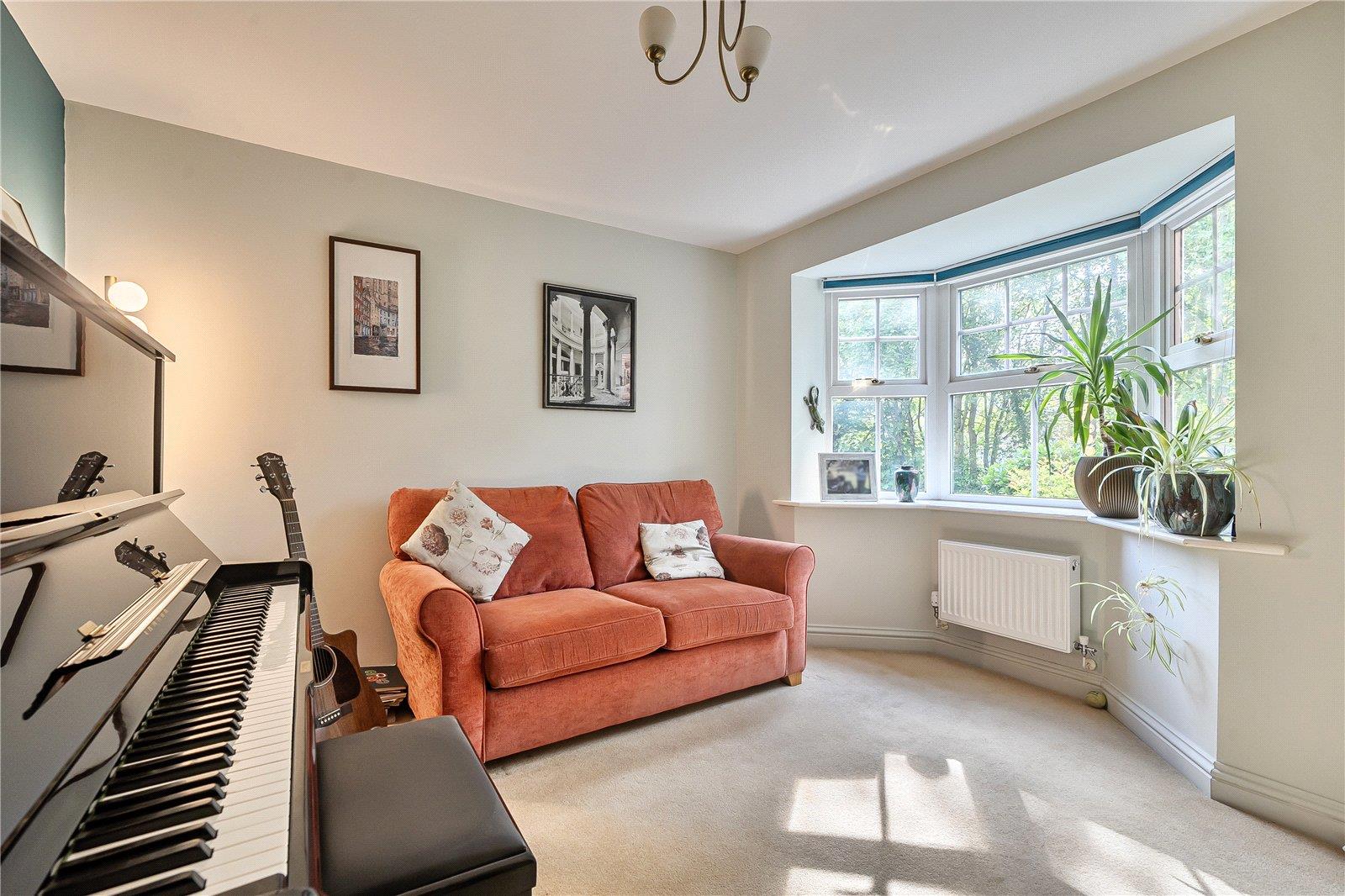 Property Image 3f042399-7194-45f2-9025-89009361bc26