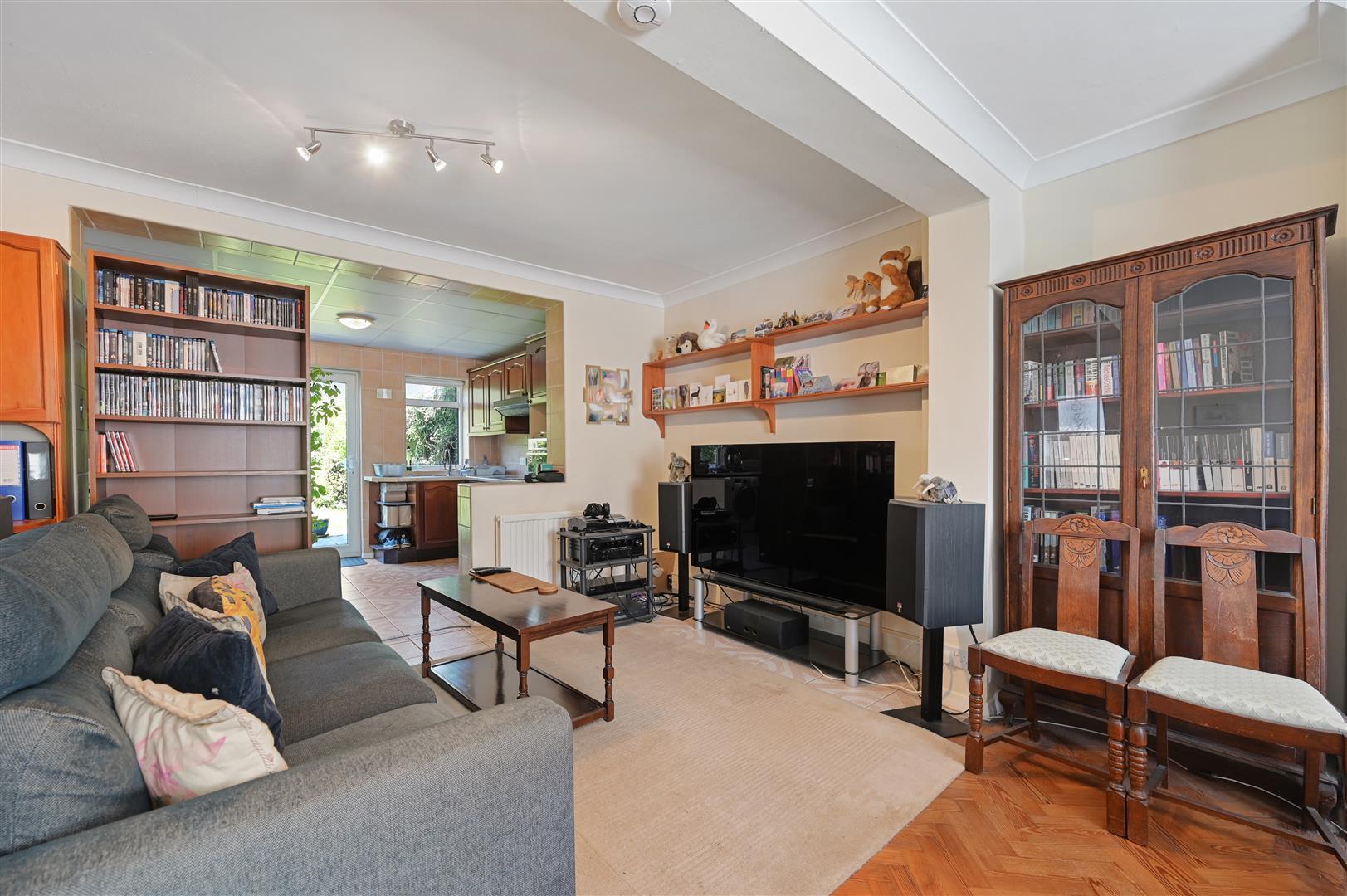 Property Image 3f0a912c-2923-4f4e-98f6-e493308715e9