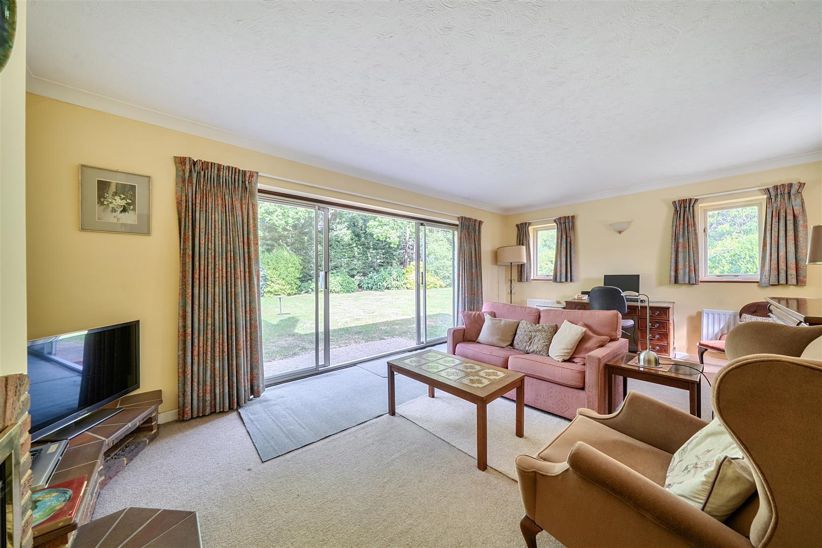 Property Image 3f13a56a-60b1-4042-994e-56545728841f