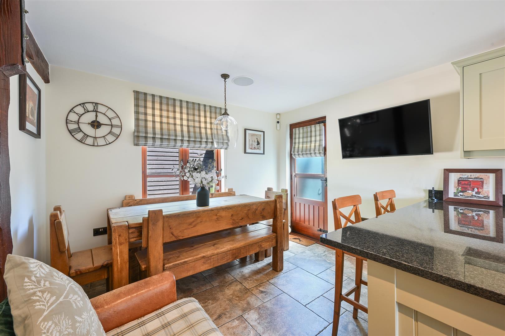 Property Image 3f156b1c-caea-46ca-827c-4640c520de21