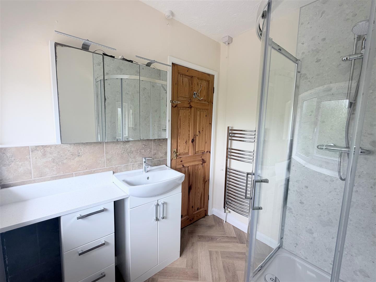 Property Image 3f1d697e-0930-4bd1-9bec-e3ea9b0b7ffe