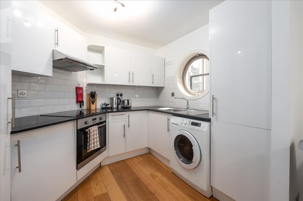 Property Image 3f2df65d-286e-445d-a546-2a59fa45b91d
