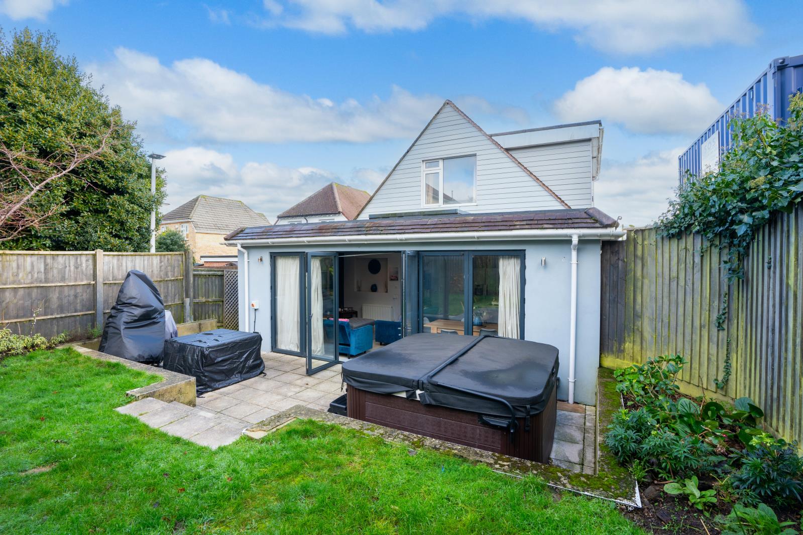 Property Image 3f2e449f-9379-4f1e-a25c-a33f45d26a69