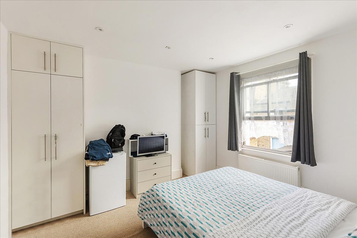 Property Image 3f2f8d1a-f571-444c-9d07-b4c307db2359