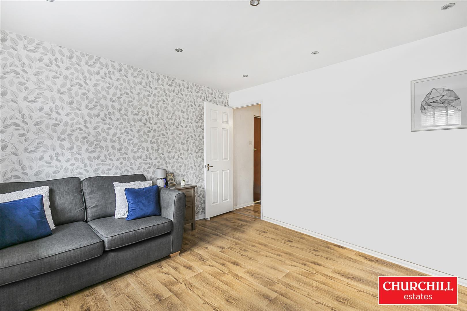 Property Image 3f34e3d7-5b83-4171-ba9c-7c19a23988c3