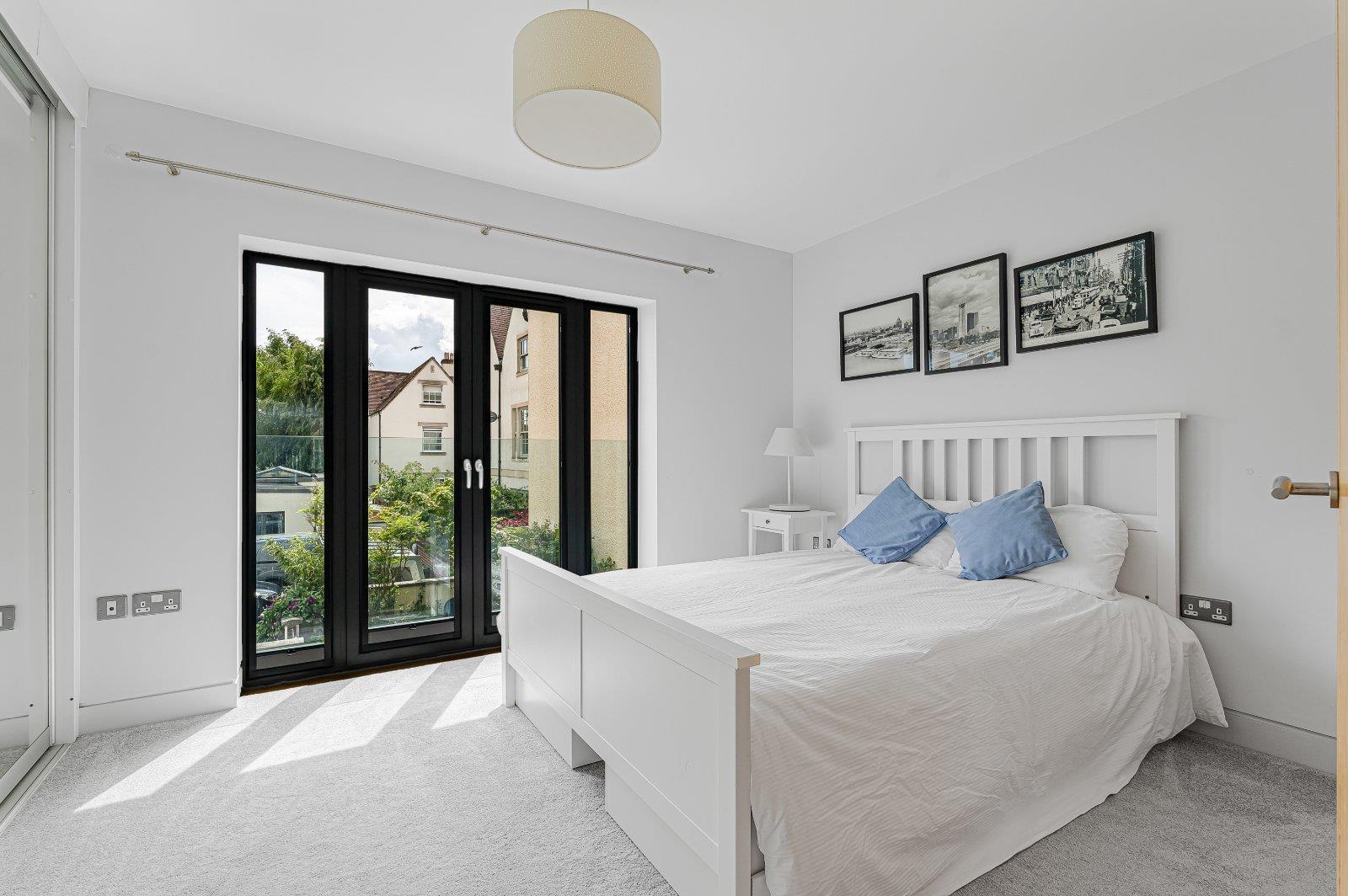 Property Image 3f627403-9b3d-4d3a-b703-4a896ce32551