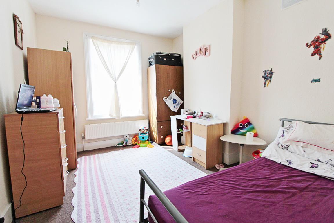 Property Image 3f66288f-8be2-400e-a41c-42558af76959