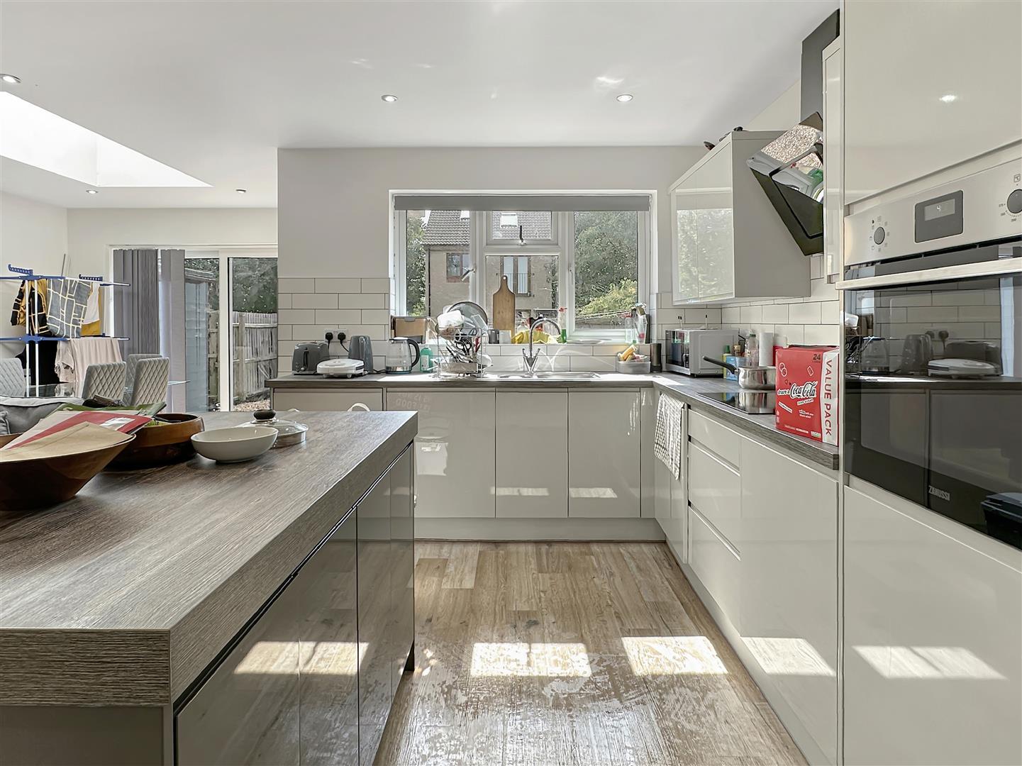 Property Image 3f696b49-5d46-47bd-a77a-68c3eaedf544