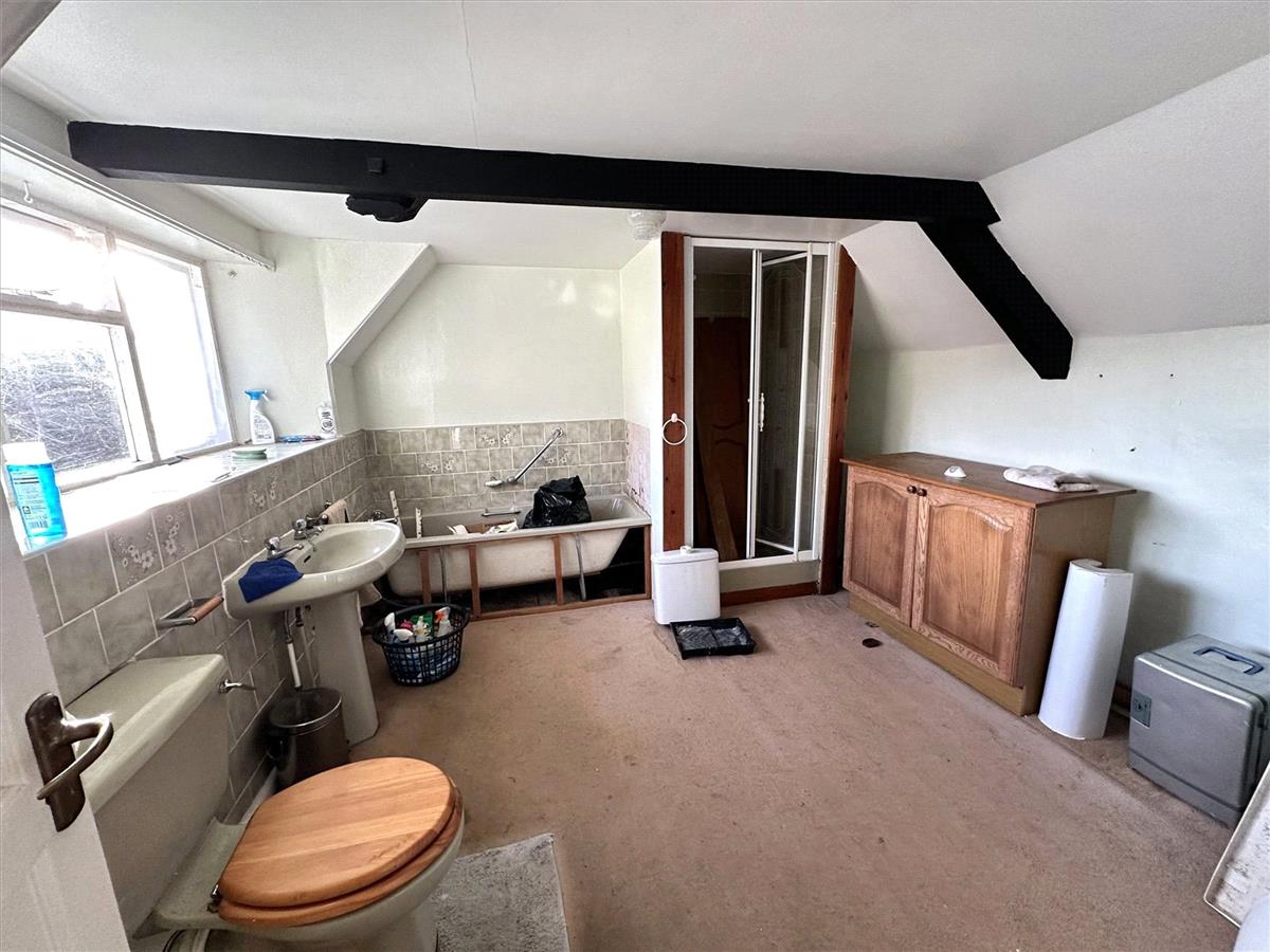 Property Image 3f8737dc-40e0-4aa3-8a98-e96a62904e91