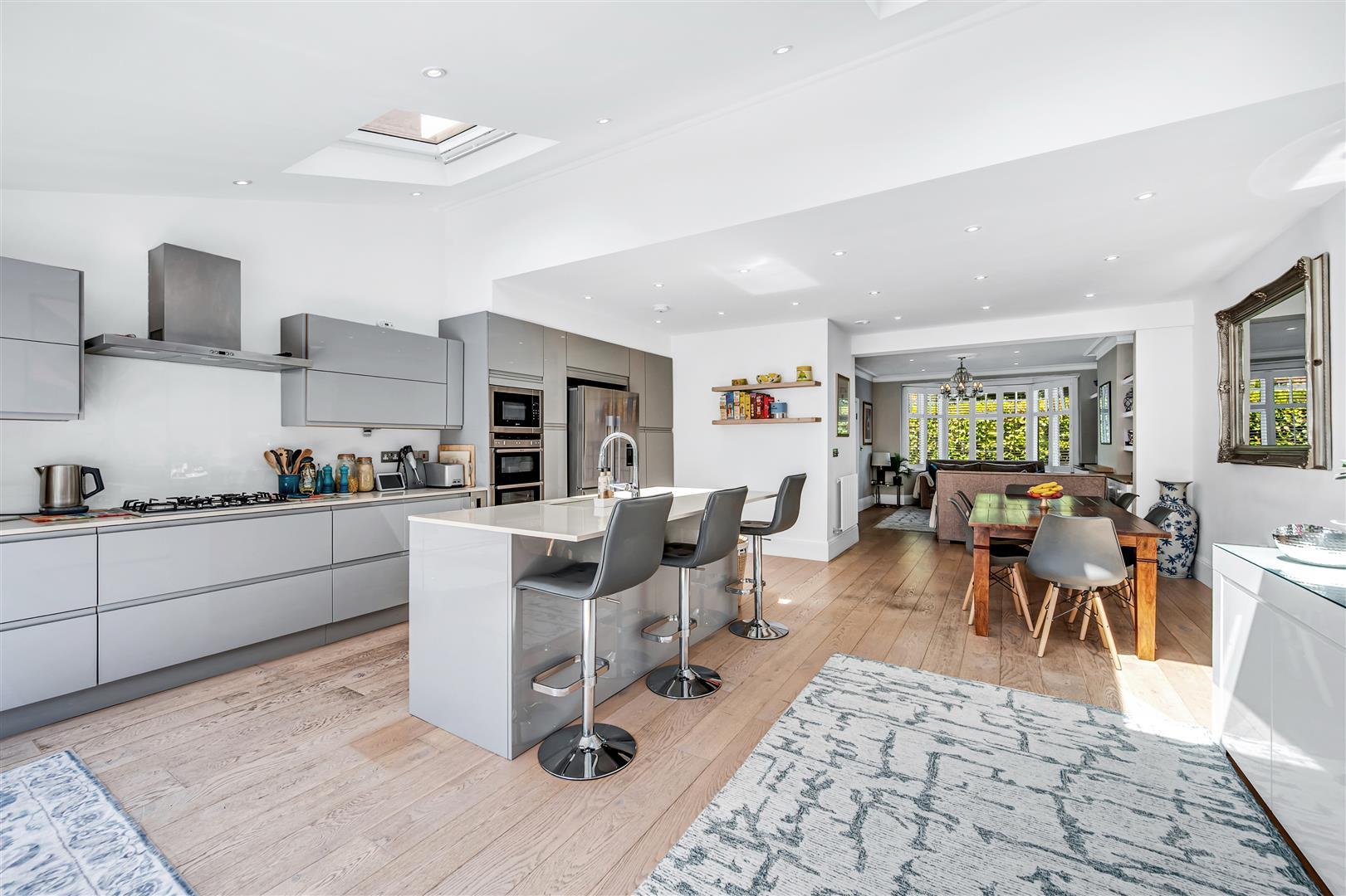 Property Image 3f88aa9b-90ea-45d8-a607-3b359debe1a7